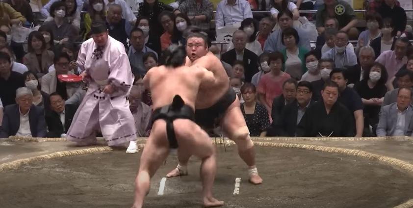 2023年九月場所 9/13の勝敗予想 (朝乃山と対戦する貴景勝)